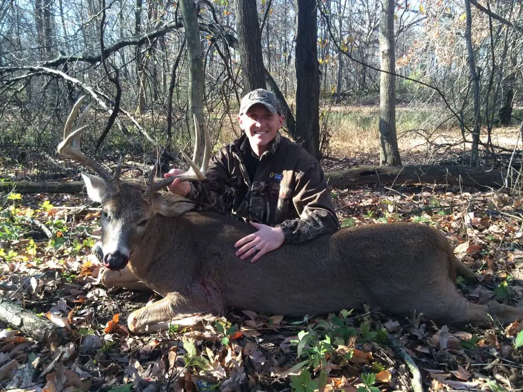 What do you need to wear for deer hunting? – Whitetail Advisor